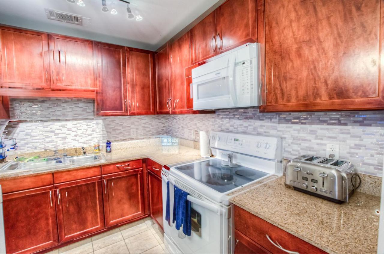 Amazing Style In Lake Town Wharf! 1 Bd, 2 Ba Amenities And Location! * Panama City Beach